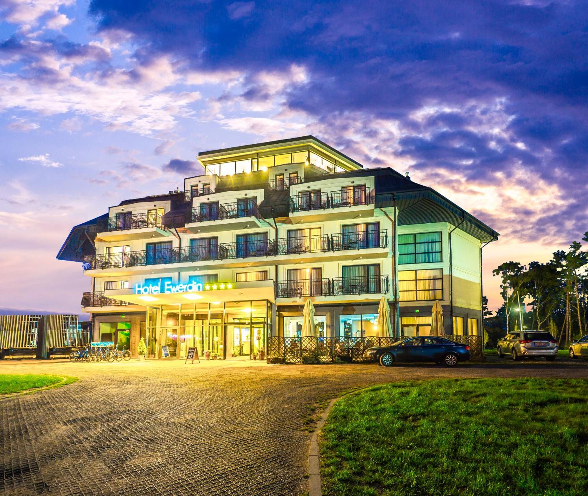 Świnoujście Hotel Ewerdin מראה חיצוני תמונה